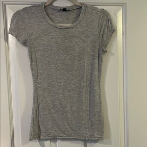 Express Stretch Gray Women's Short Sleeve Top